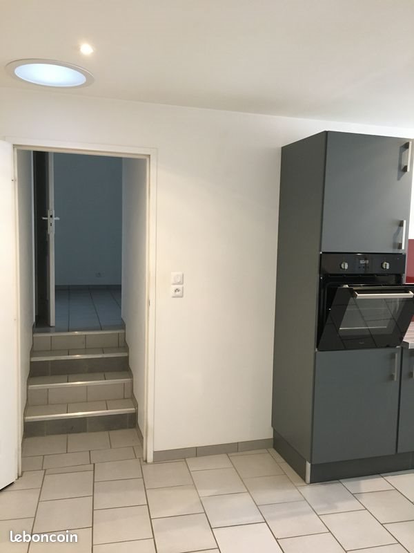 Maison à louer, 111m², Mornac