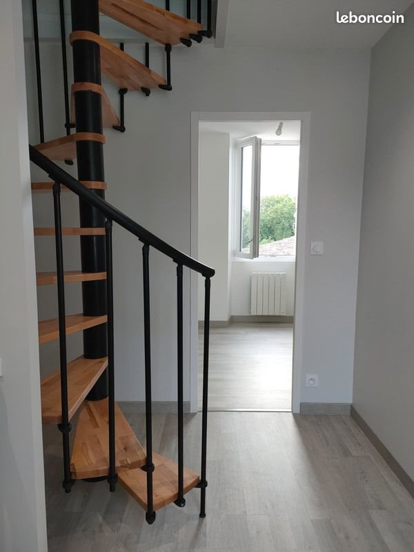 Maison à louer, 75m², Mouthiers-sur-Boëme