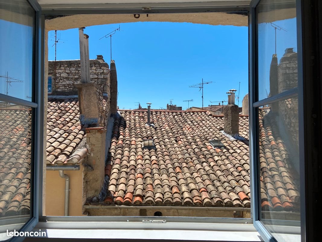 Appartement à louer, 83m², Nîmes