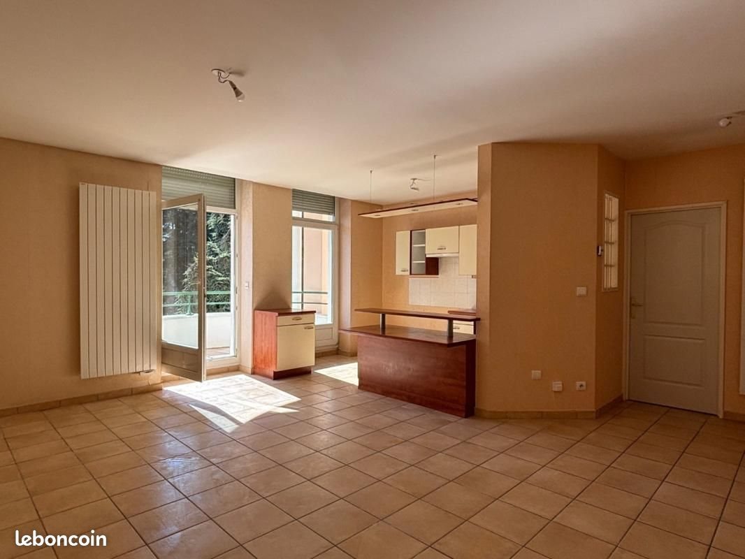 Appartement à louer, 70m², Dijon