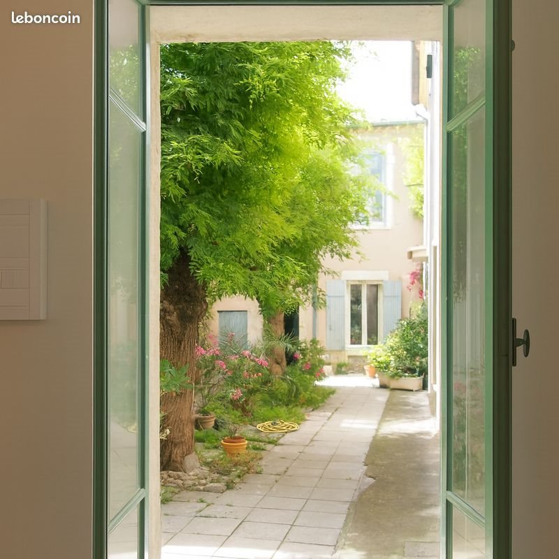 Appartement à louer, 28m², Nîmes