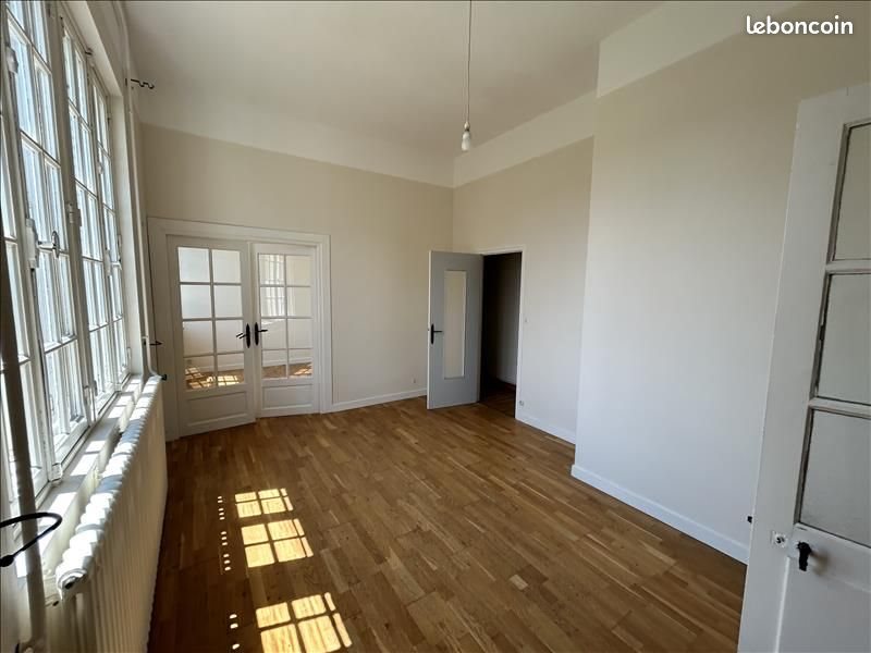 Appartement à vendre, 65m², Chinon