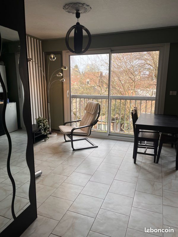 Appartement à louer, 34m², Loos