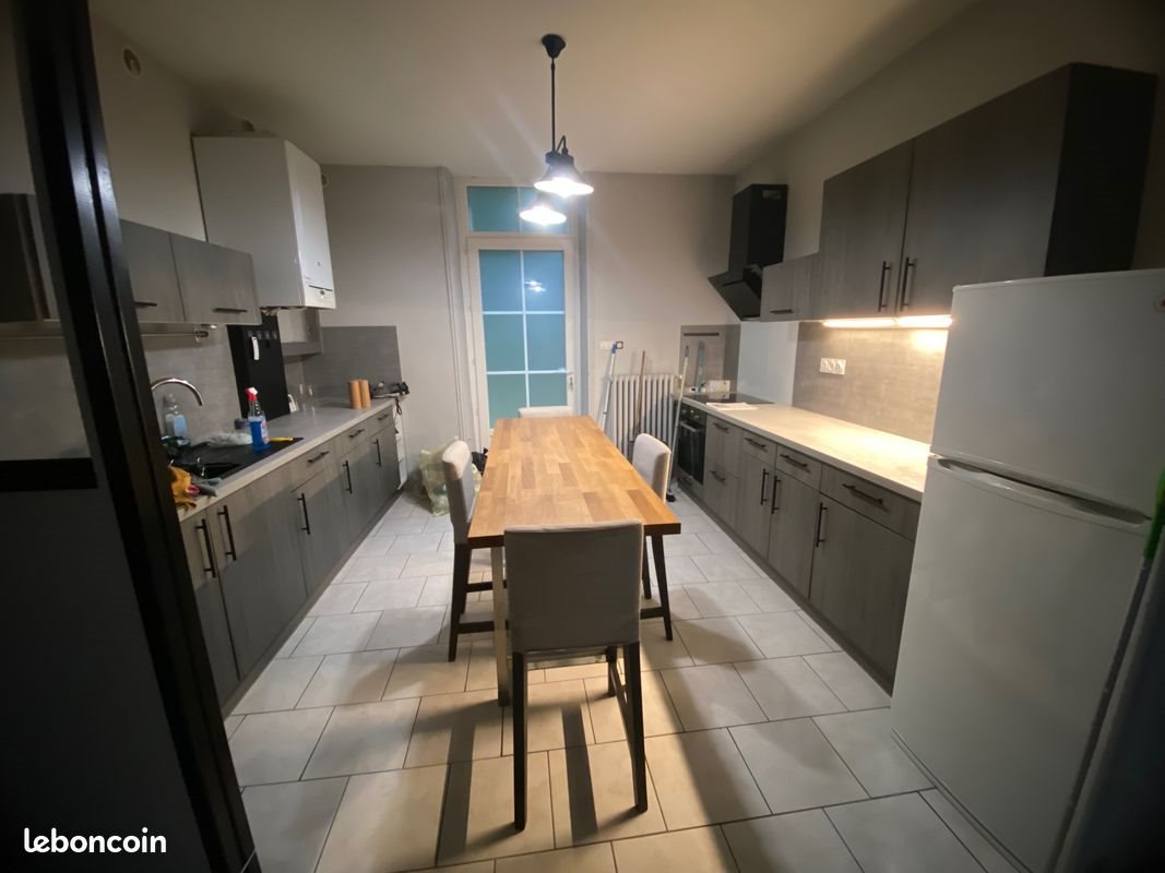 Appartement à louer, 62m², Sarlat-la-Canéda