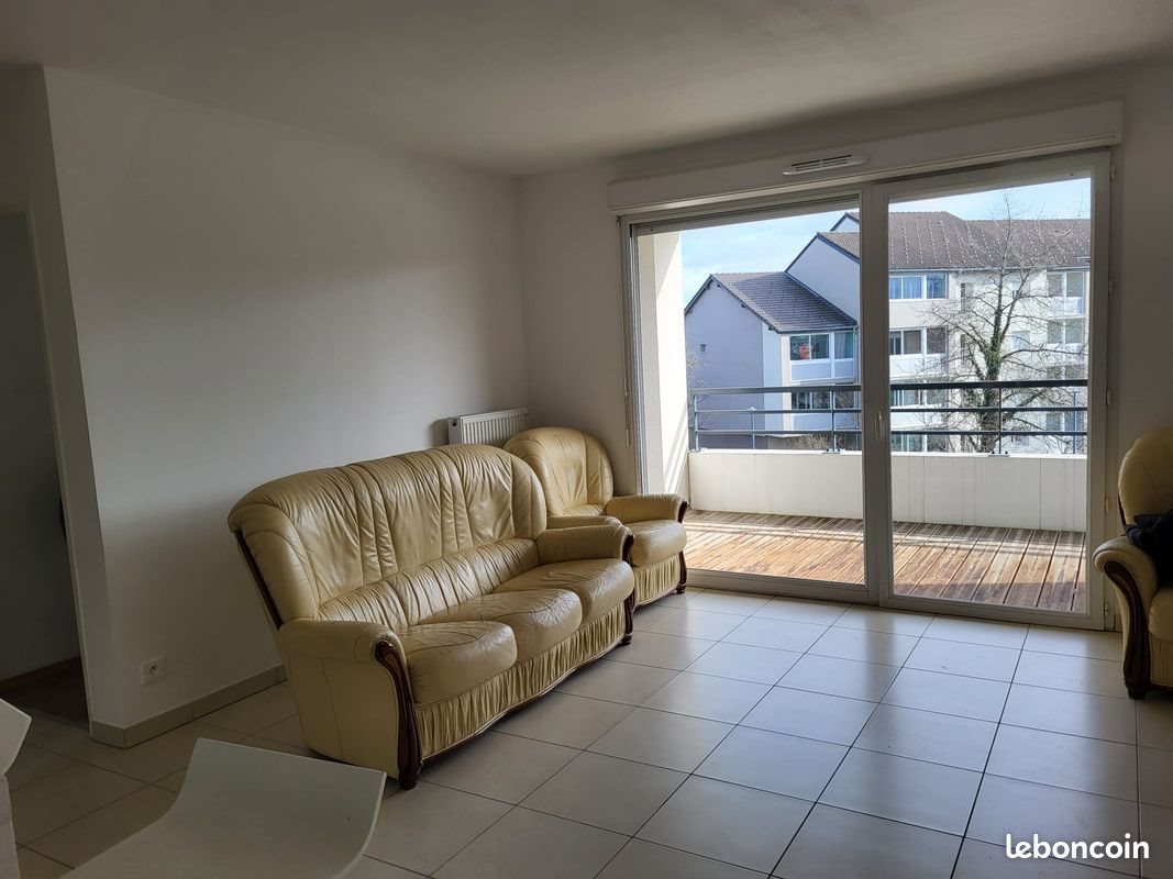 Appartement à louer, 52m², Saint-Genis-Pouilly