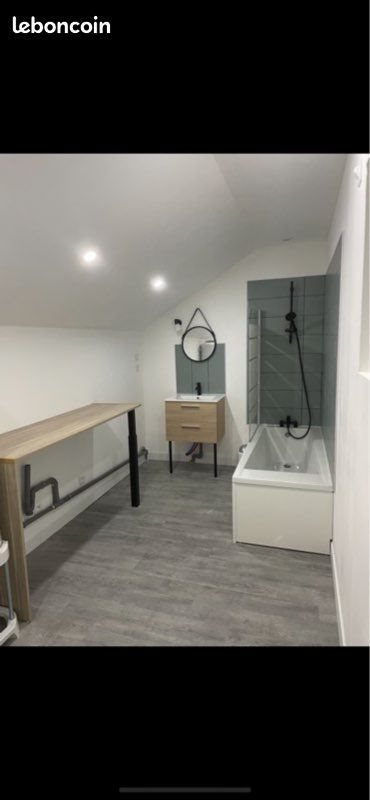 Appartement à louer, 52m², Albert