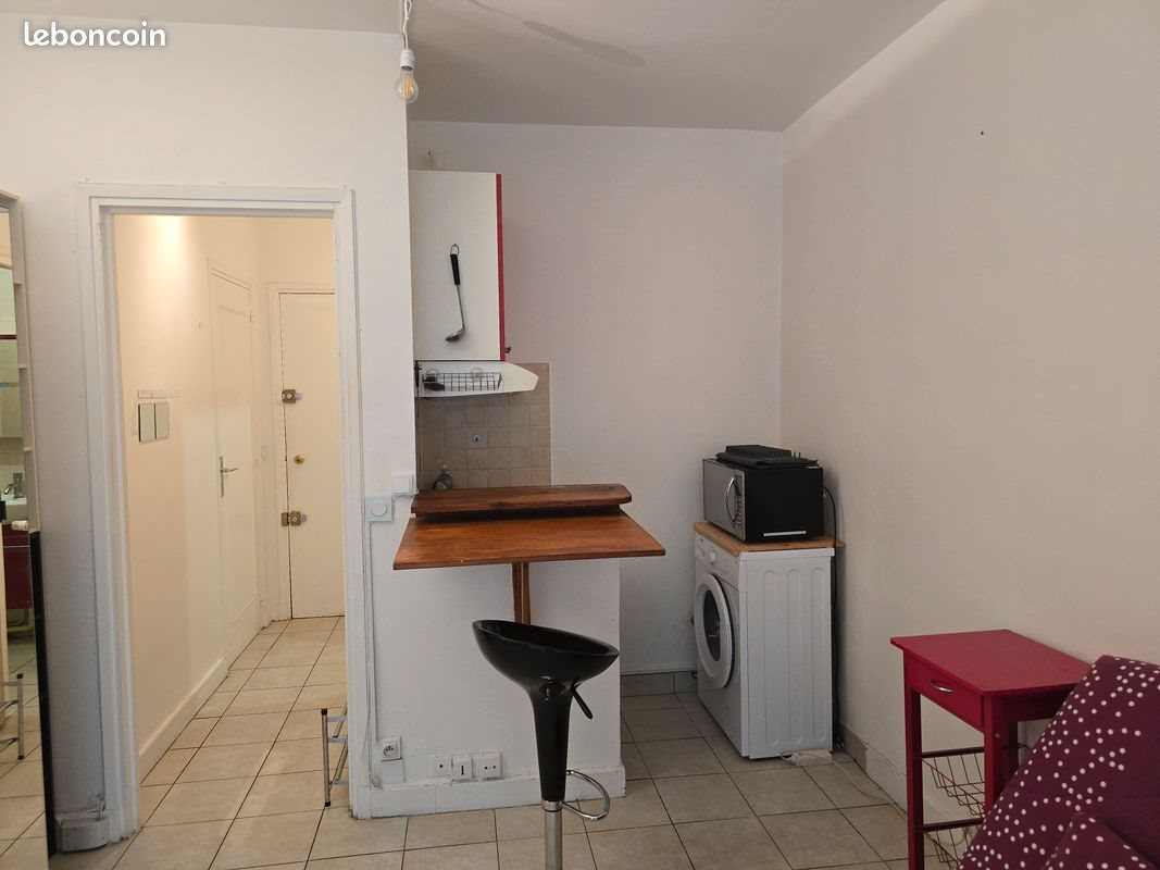 Appartement à louer, 17m², Paris 16ème