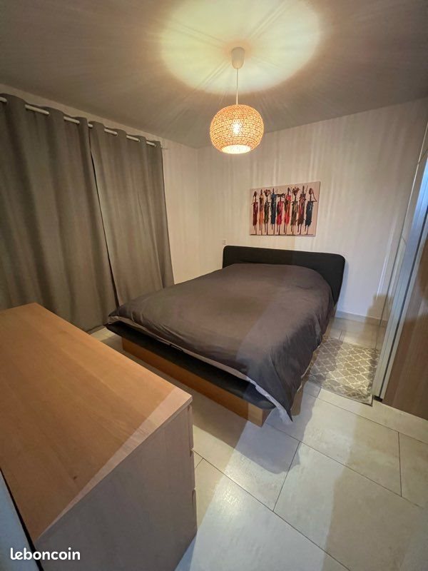 Appartement à louer, 46m², Suresnes