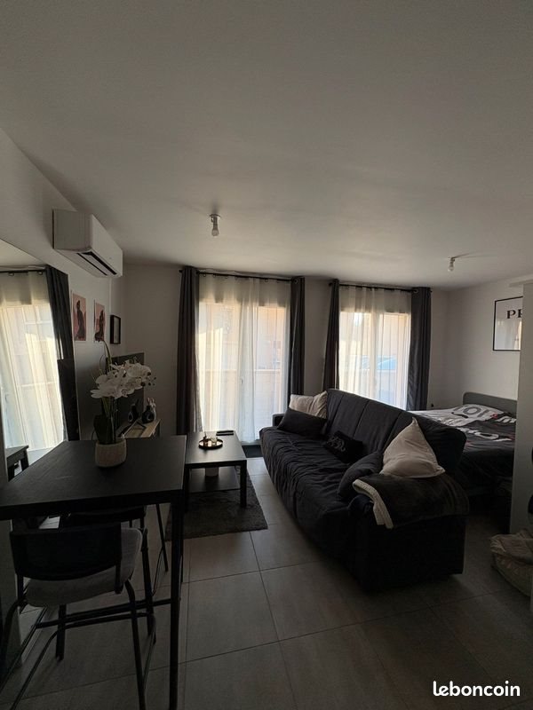 Appartement à louer, 28m², Saint-Arnoult-en-Yvelines