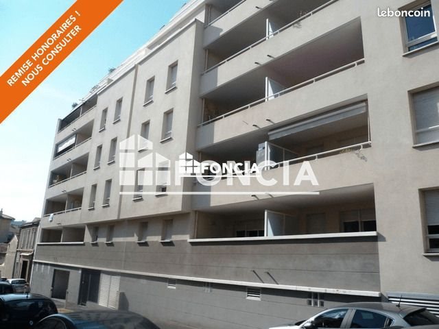 Appartement à louer, 64m², Marseille 8ème