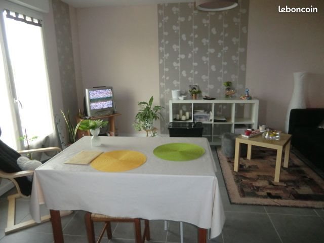Maison à louer, 55m², Saligny