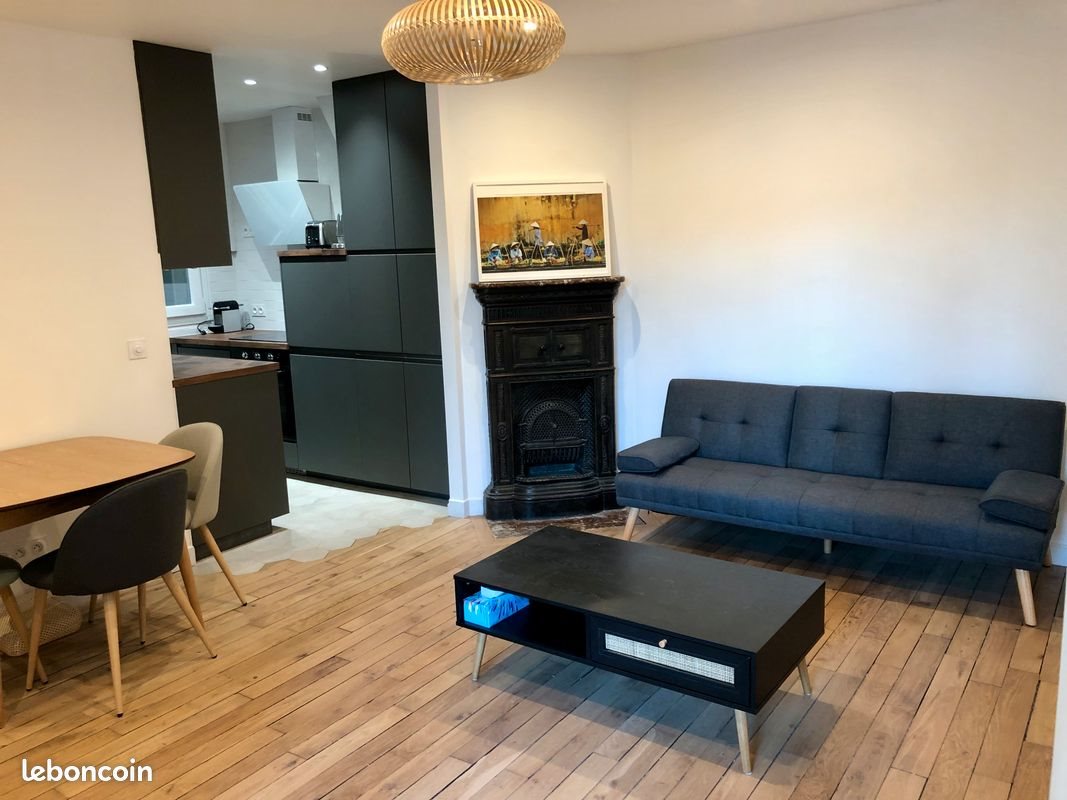 Appartement à louer, 40m², Paris 18ème
