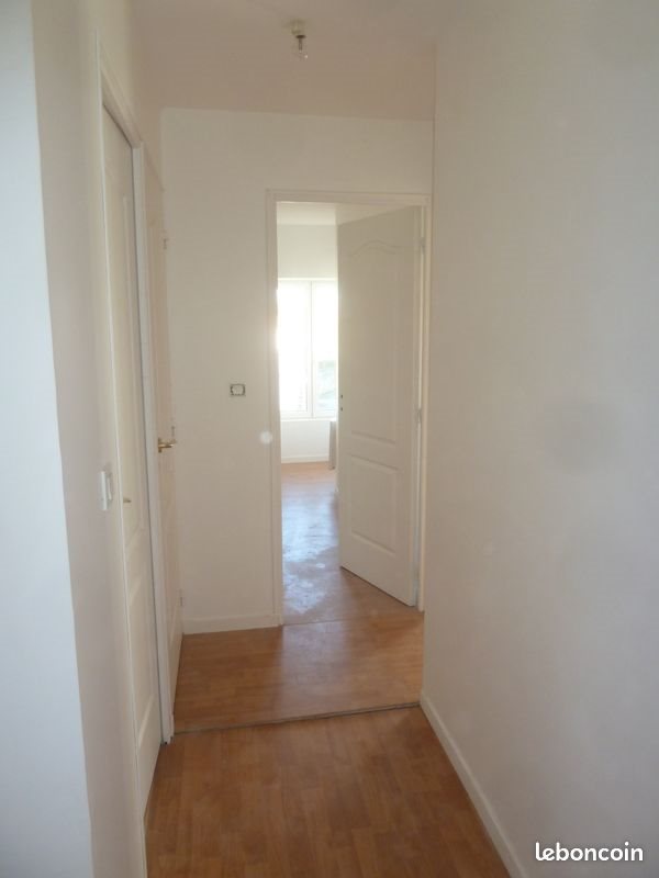 Maison à louer, 83m², Saint-Denis-la-Chevasse