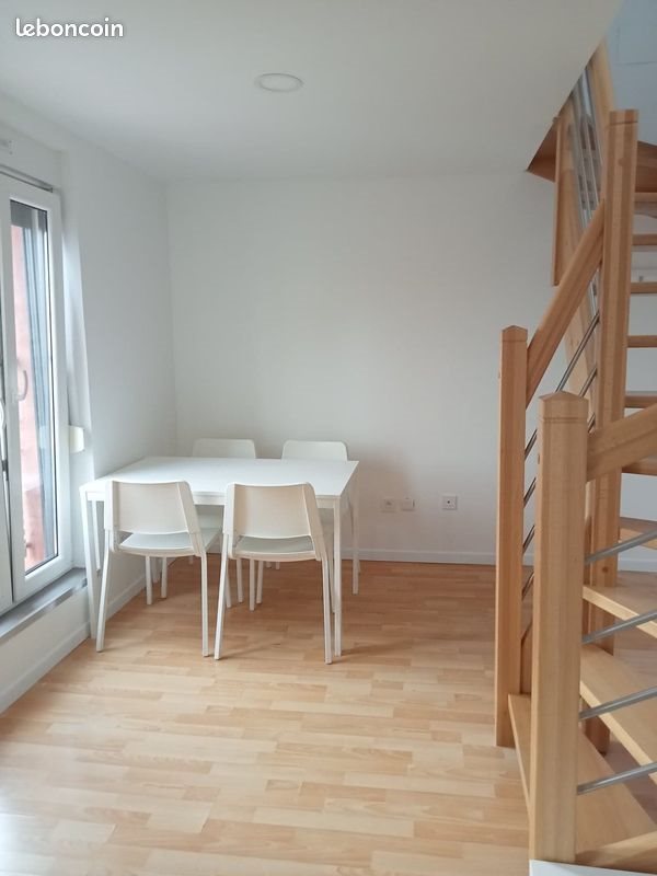 Appartement à louer, 46m², Raismes