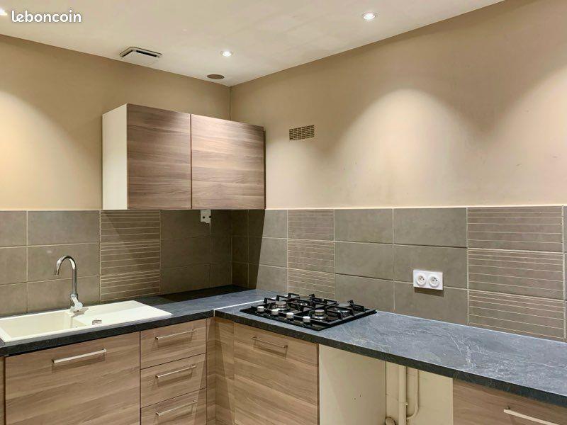 Appartement à louer, 45m², Nîmes