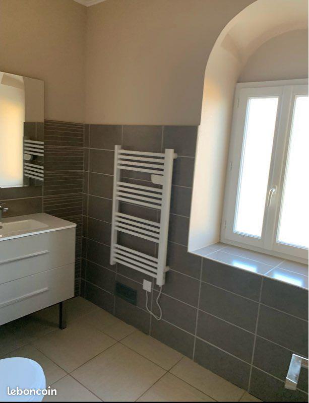 Appartement à louer, 45m², Nîmes