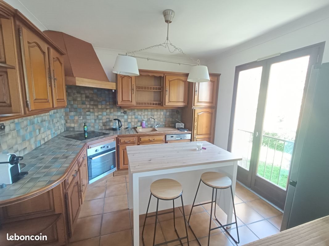 Maison à louer, 141m², Saint-Erblon