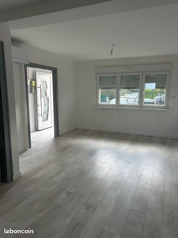 Appartement à louer, 70m², Insming