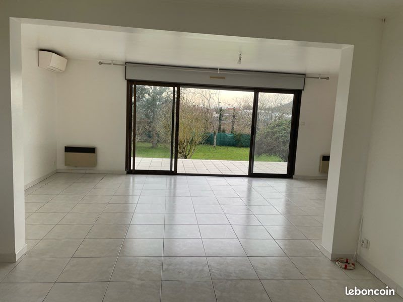 Maison à louer, 133m², Moissac