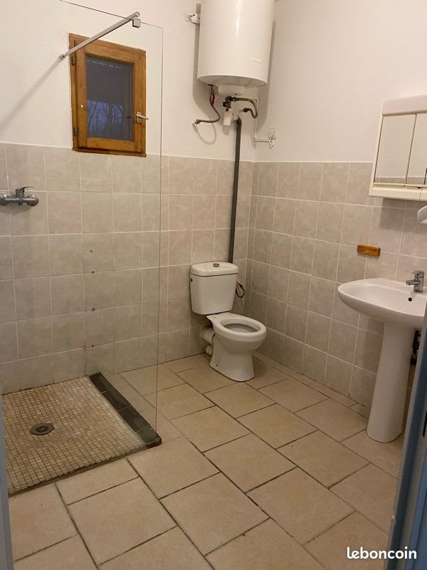 Appartement à louer, 32m², Saint-Martin-de-Crau