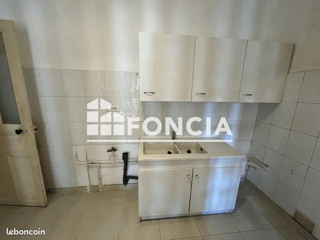 Appartement à louer, 130m², Nîmes