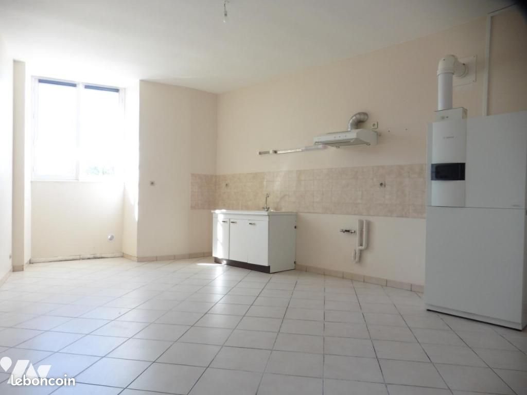 Maison à louer, 137m², Vallons-de-l'Erdre