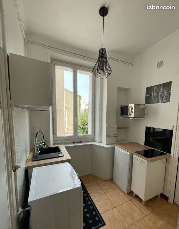 Appartement à louer, 24m², Toulon