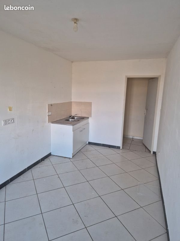 Appartement à louer, 90m², Saint-Léger