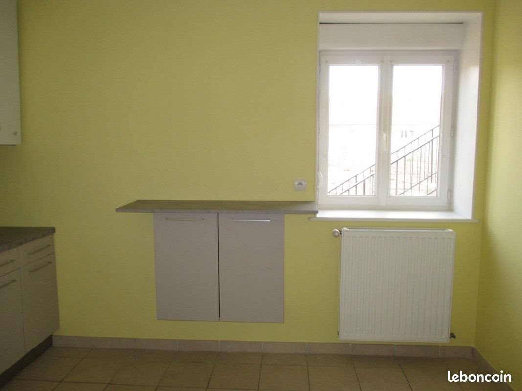 Appartement à louer, 58m², Gourdon