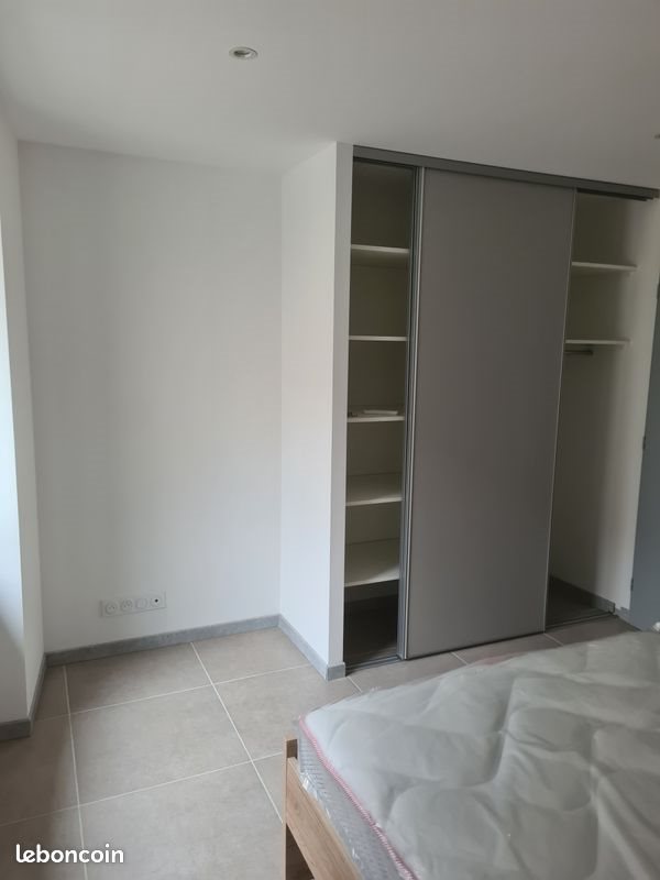 Maison à louer, 65m², Saint-Paul-Trois-Châteaux