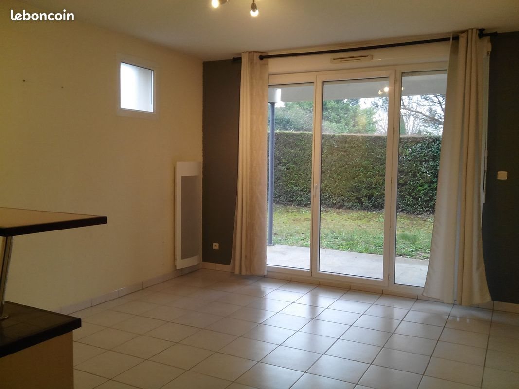 Appartement à louer, 39m², La Lande-de-Fronsac