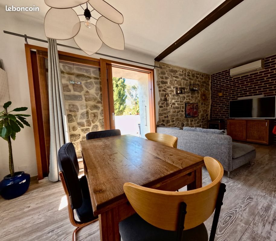 Maison à louer, 90m², Solliès-Ville