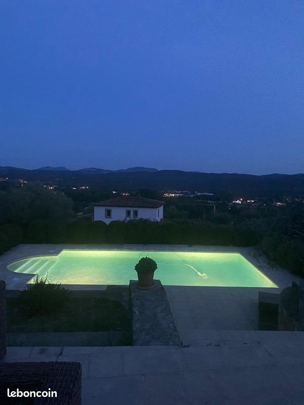 Maison à louer, 150m², Montauroux