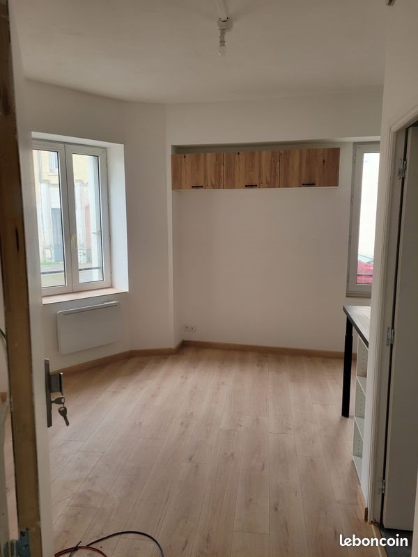 Appartement à louer, 22m², Saint-Junien