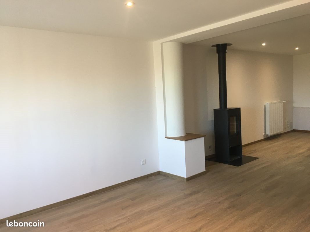 Maison à louer, 180m², Boucq