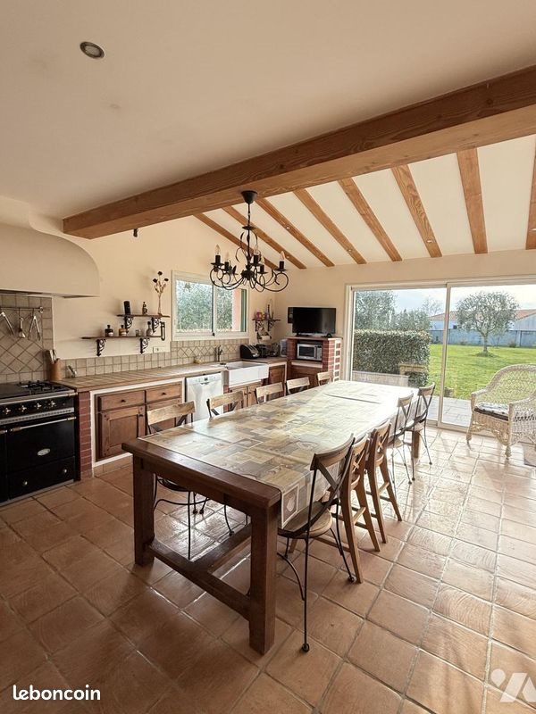 Maison à vendre, 147m², Saint-Prouant