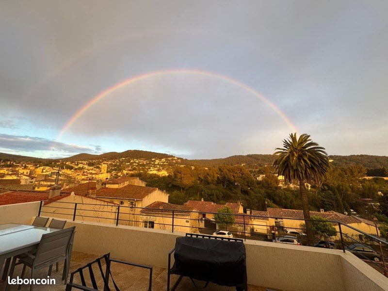 Appartement à louer, 65m², Ceyreste