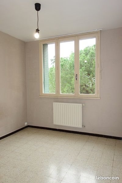 Appartement à louer, 40m², Nîmes