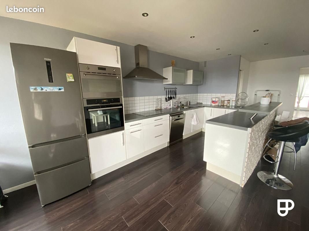 Appartement à louer, 79m², Noyal-sur-Vilaine