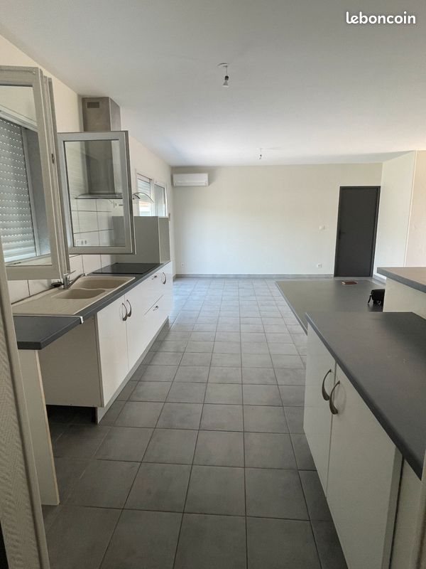 Maison à louer, 115m², Donzac