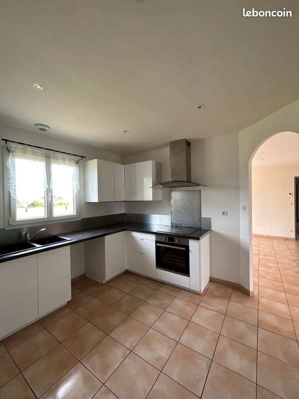 Maison à louer, 130m², Ardenais