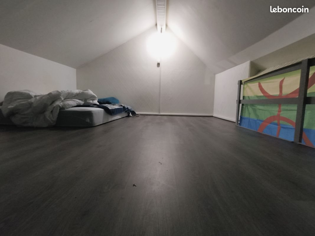 Appartement à louer, 47m², Armentières