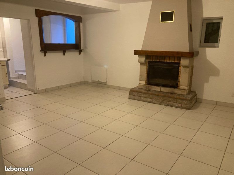 Maison à louer, 73m², Cardaillac