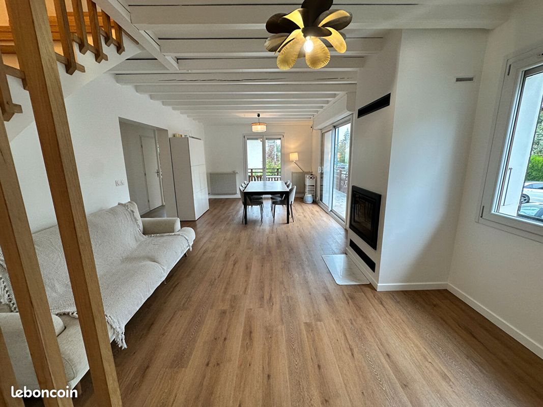 Maison à louer, 111m², Annecy