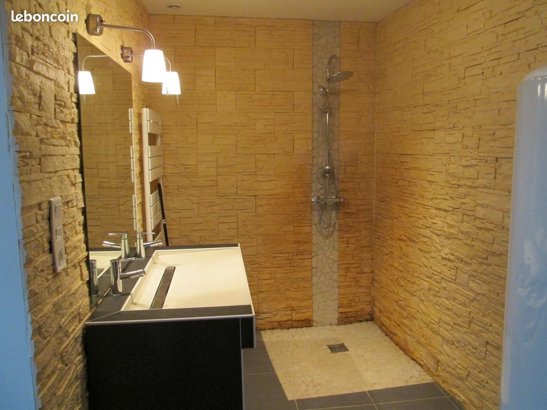 Appartement à louer, 153m², Bellegarde-en-Forez
