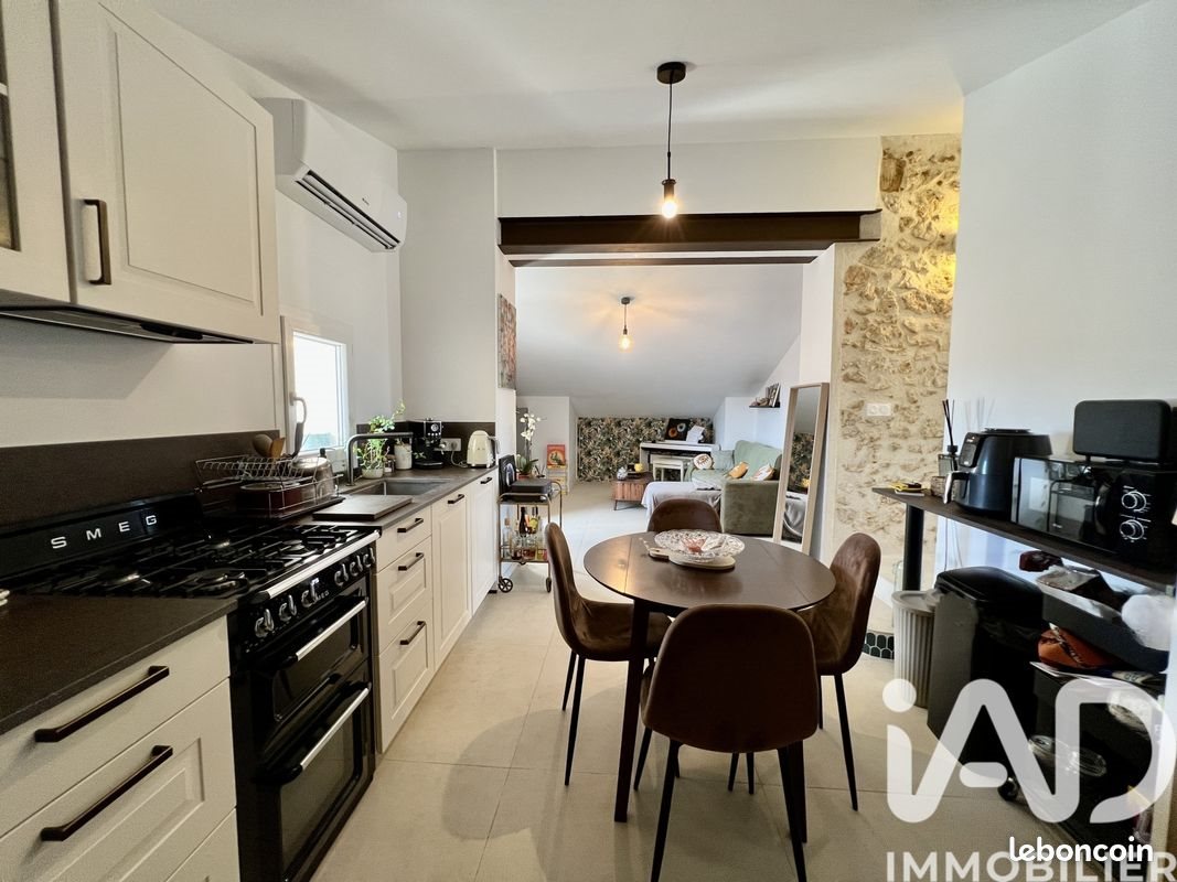 Appartement à vendre, 58m², Saint-Zacharie