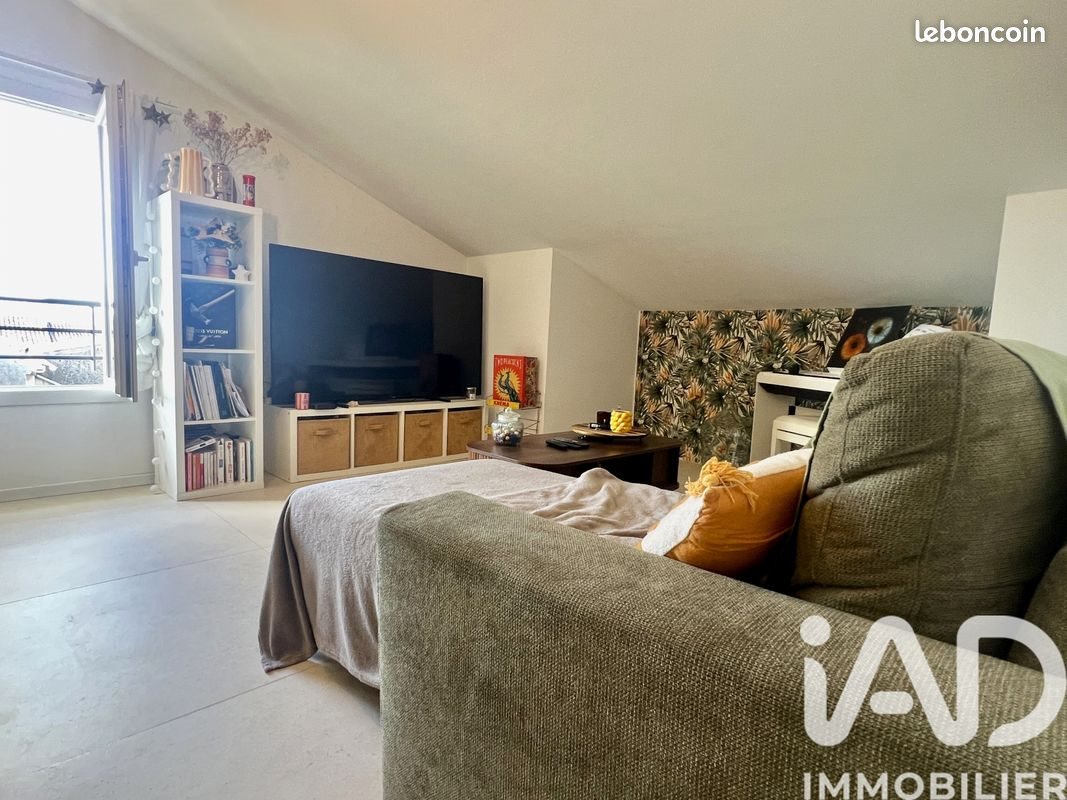 Appartement à vendre, 58m², Saint-Zacharie