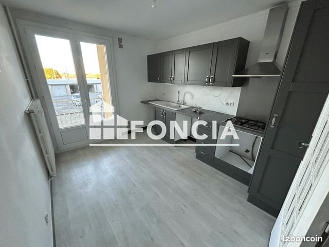 Appartement à louer, 90m², Livron-sur-Drôme