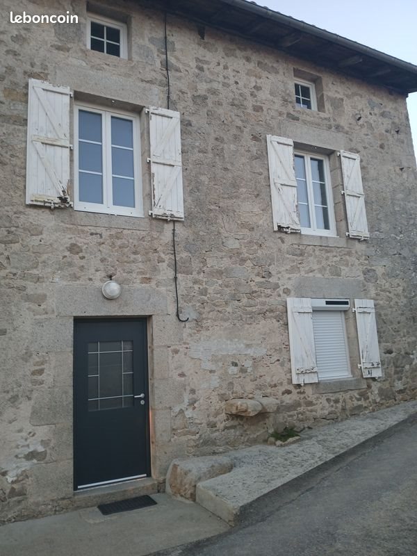 Maison à louer, 50m², Eyjeaux