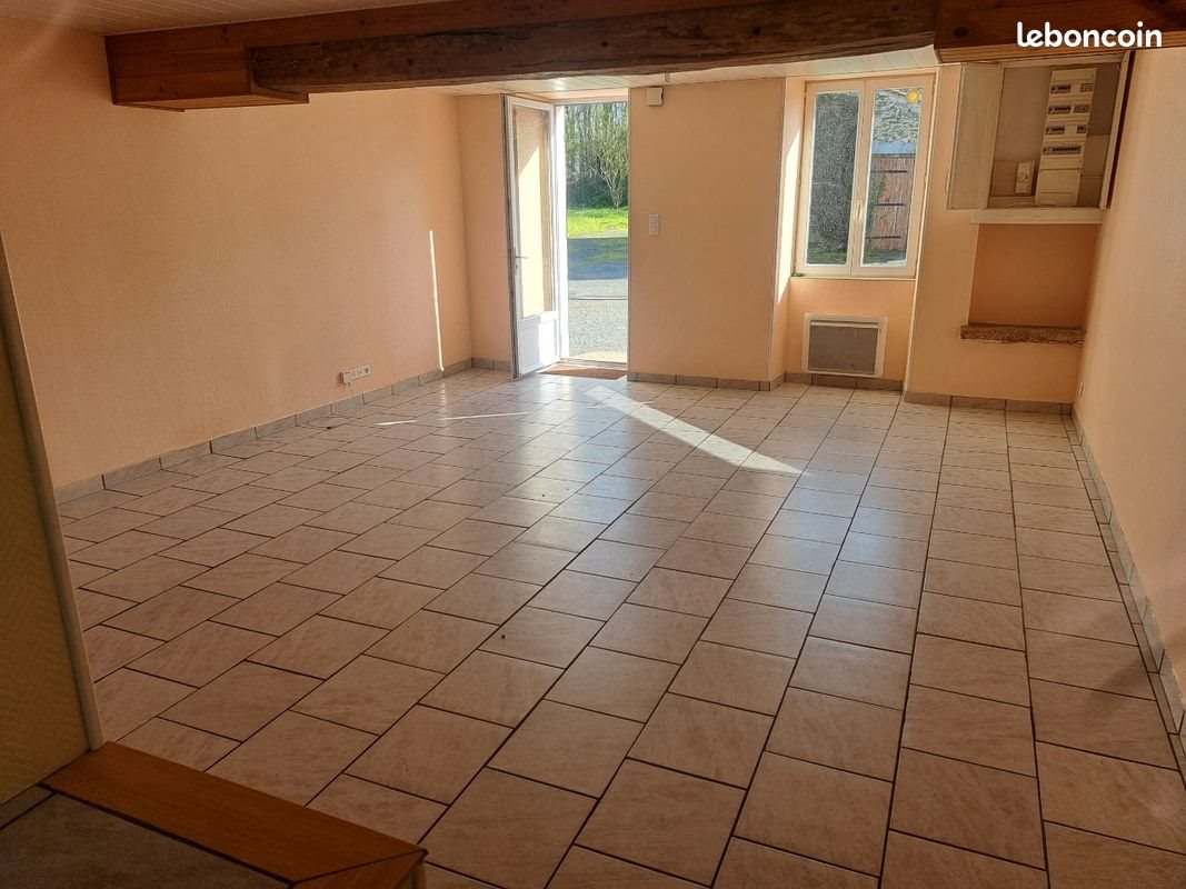 Maison à louer, 84m², Montilliers